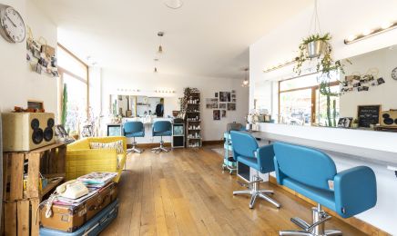 Mily Cuts Coiffure : Coiffeur à Toulouse