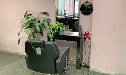 Haar Oase: Friseur in Hasloch