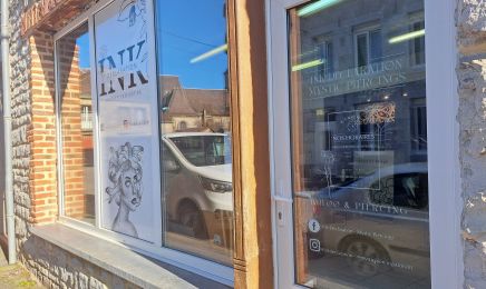 Mystic Piercings : Manucure à Givet