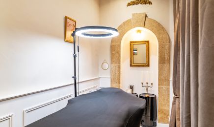 Le Boudoir - Salon de beauté : Manucure à Aix-en-Provence