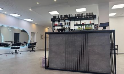Cut & Style | Hair & Beauty Salon: Kosmetikstudio in Sassenberg