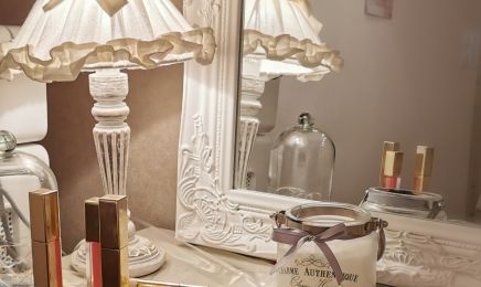 Secrets de Beauté : Manucure à Trélazé