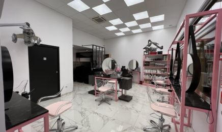 Aux deux cheveux : Coiffeur à Digne-les-bains