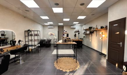 Place N°5 par Capilem - Cournonsec : Coiffeur à Cournonsec