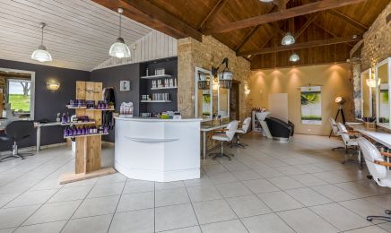 Zenitude : Coiffeur à Ploumagoar