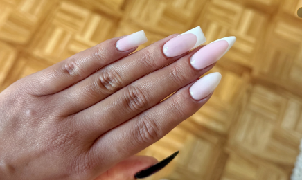Nails by Lisa : Manucure à Labastidette