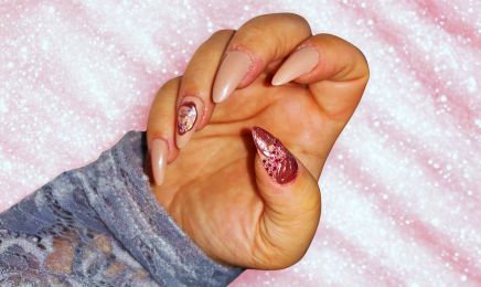 Nails by M : Institut de beauté à Audenge