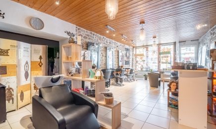 Modern’ Styl’ : Coiffeur à Bourg-Argental