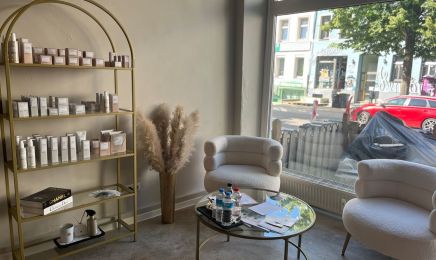 Cennsbeauty: Kosmetikstudio in Rostock