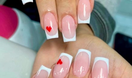 DS NAILS & CILS : Manucure à Marseille