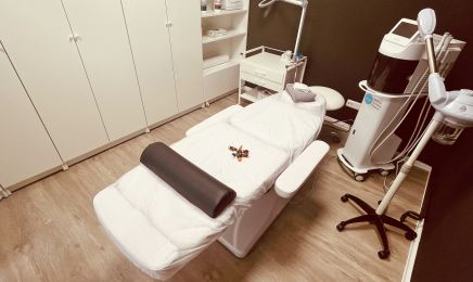 Nails and Beauty by Anni: Kosmetikstudio in Wilhelmshaven