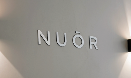 NUŌR - Manucure Russe - Beauté des pieds : Manucure à Bordeaux