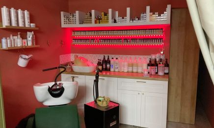 Mélodie Hair Expert : Manucure à Carqueiranne
