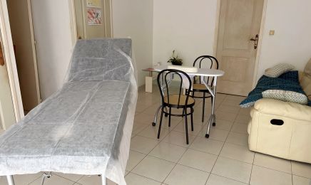 OL Beauté Chez Vous : Manucure à Couëron