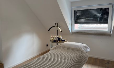 Mirror Aesthetics by Natalie: Kosmetikstudio in Oberhausen
