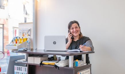 AURELIE ESTHETIK : Manucure à Sainte-Livrade-sur-Lot
