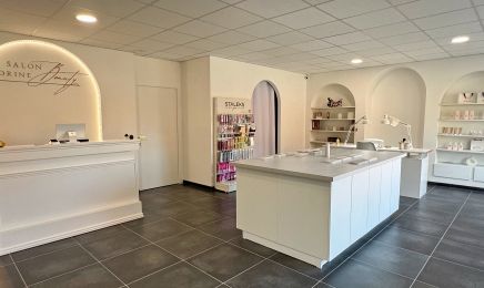 Dorine Beauty : Manucure à Boussois