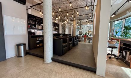 Mona Hofmann Wellness for your Hair: Friseur in Heilbronn