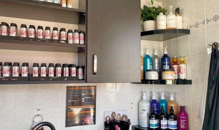 Divine Hair by Bertha: Friseur in Rostock