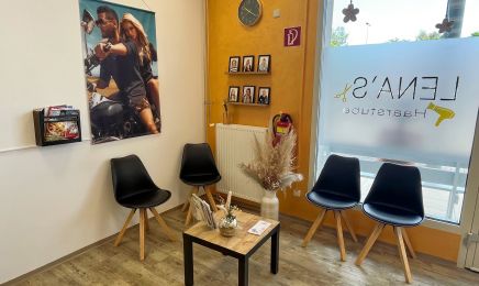 Lena‘s Haarstube: Friseur in Freystadt