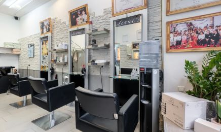 Leoni´s Nails & Hair Munich (Leoni’s Nagelstudio): Nagelstudio in München