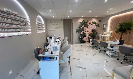 Viet Nails 2 : Manucure à Bordeaux