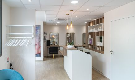 Glow Hair : Coiffeur à Montrond-les-Bains