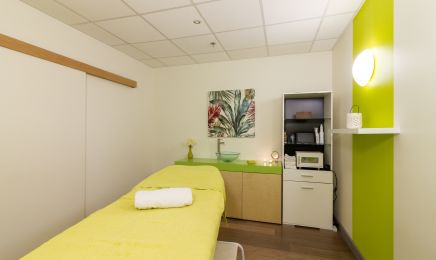 LE FAUTEUIL ET SES LOGES : Institut de beauté à Boulazac Isle Manoire