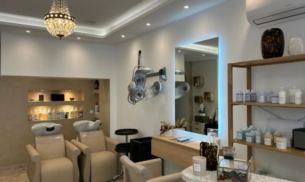 Nathalie Allavena Coiffeur coloriste : Coiffeur à Antibes