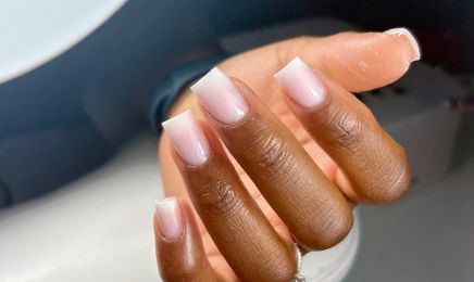 No Nails : Manucure à Val-de-Saâne