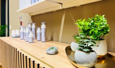 Lei. Professional - Dirosa Maddalena: Kosmetikstudio in Nürtingen