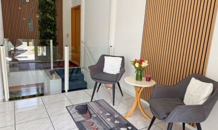 Elysian Beauty - Dauerhafte Haarentfernung Leonberg / Bodyformer Leonberg / Wimpernlifting: Kosmetikstudio in Leonberg
