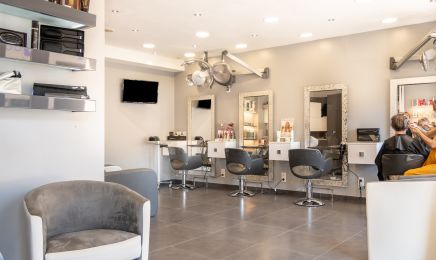 Total Look : Coiffeur à Le Lavandou