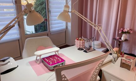 While nails  : Manucure à Fernelmont