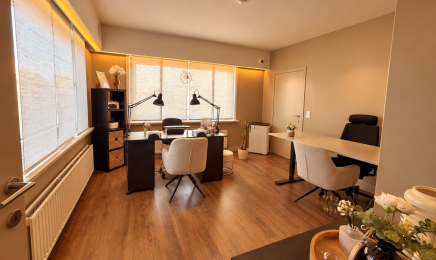 Femenino  : Institut de beauté à Dilbeek