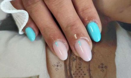 De l'ongle à la lumière : Manucure à Gap