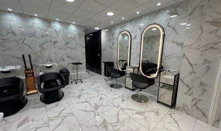 PARISIAN GLAM : Manucure à Paris