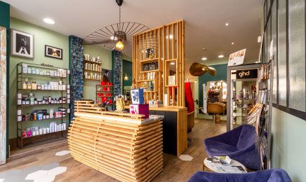 Au boudoir des arènes : Coiffeur, institut de beauté et spa - Béziers : Coiffeur à Béziers
