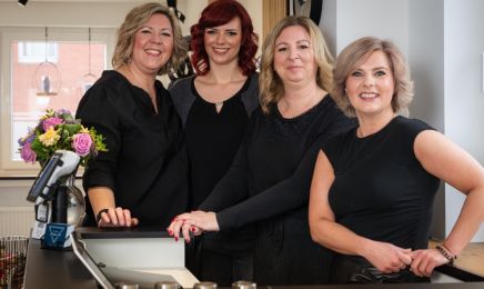 Haarstudio Christina Titz | Friseur: Friseur in MG