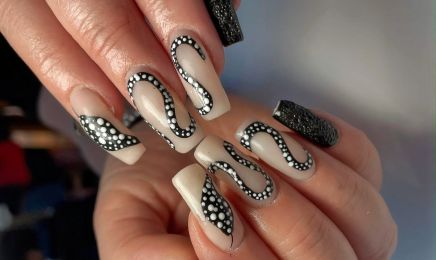 Atelier beauté du carré - nail bar : Institut de beauté à Lieusaint