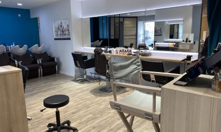 Wellness Coiffure Esthétique  : Manucure à Magnac-sur-Touvre