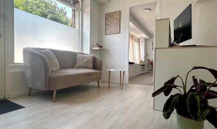 Kali (Détatouage & Soins) : Coiffeur à Limay