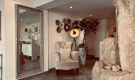Eleftheria Visage - Beautystudio: Kosmetikstudio in Sachsenheim