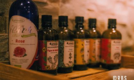 Aroma Bien être  : Manucure à Avignon
