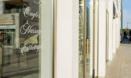 Iliona coiffure : Manucure à Bron