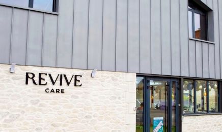 Revive Care Institut : Manucure à La Ville-aux-Dames