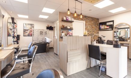 Flo coiffure  : Coiffeur à Annecy