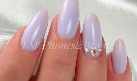 LM’ Plumes&Beauté : Manucure à Saint-Georges-Buttavent