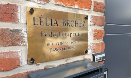 Lélia Brohez : Manucure à Quaregnon