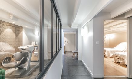  La Verrière Sur Cour : Institut de beauté à Grenoble